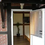 Alt Vinnhorst 2*