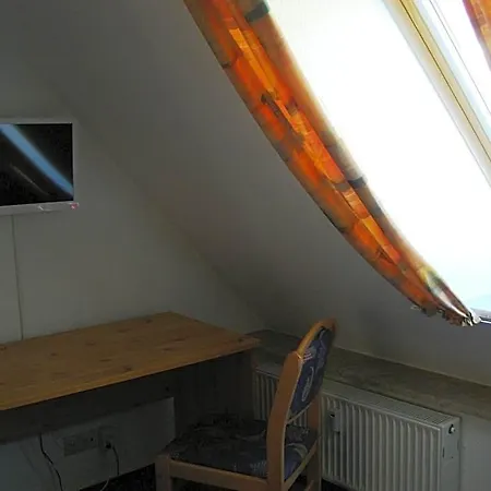 Alt Vinnhorst Szálloda 2*