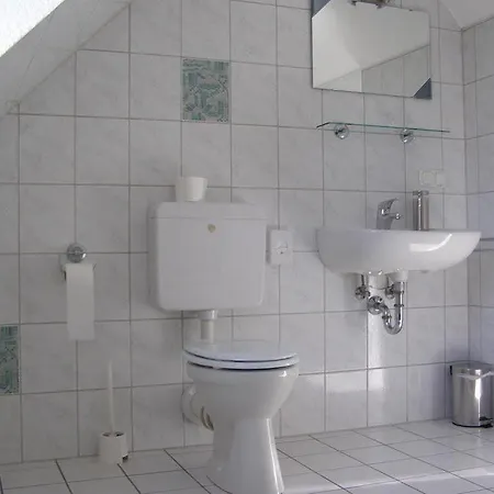 Alt Vinnhorst 2*
