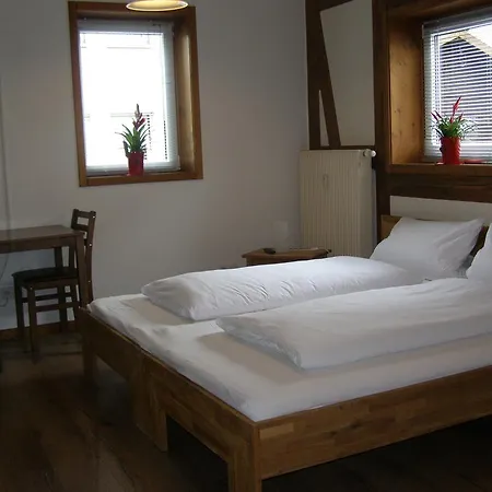 Hotel Alt Vinnhorst 2*